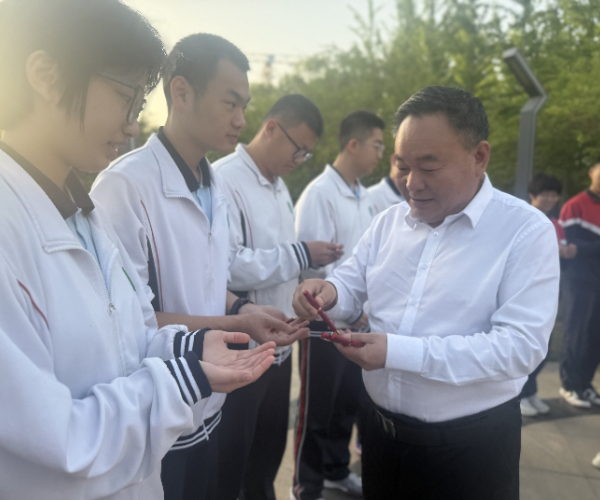 毕业树 (4).jpg